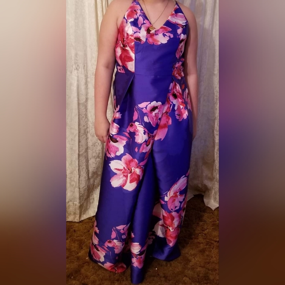 Purple floral sise 15 gown